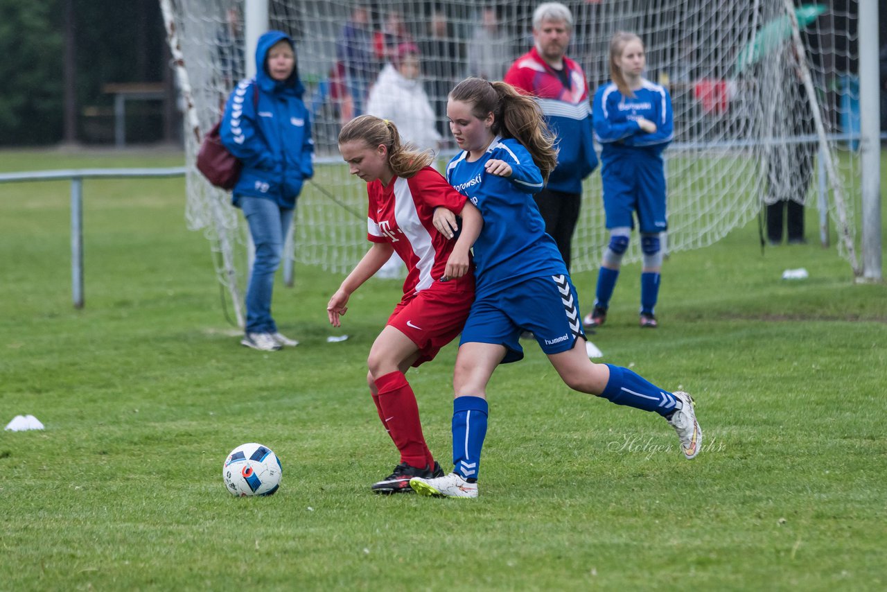 Bild 203 - wCJ SV Steinhorst/Labenz - VfL Oldesloe : Ergebnis: 18:0